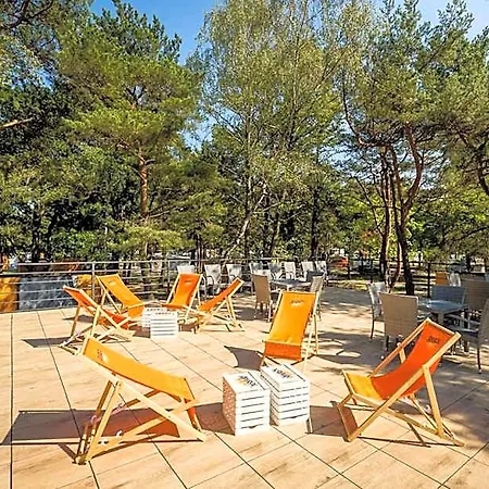 Park45 Ξενοδοχείο *